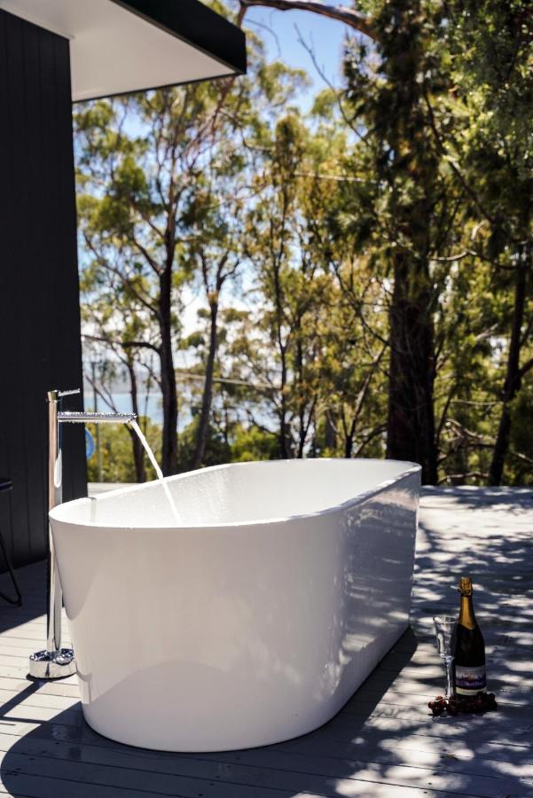 Blyth Retreat, Bruny Island Villa Simpsons Bay Exterior photo